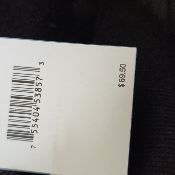 NWT! DKNY fleece hoodie - Picture 8 of 9